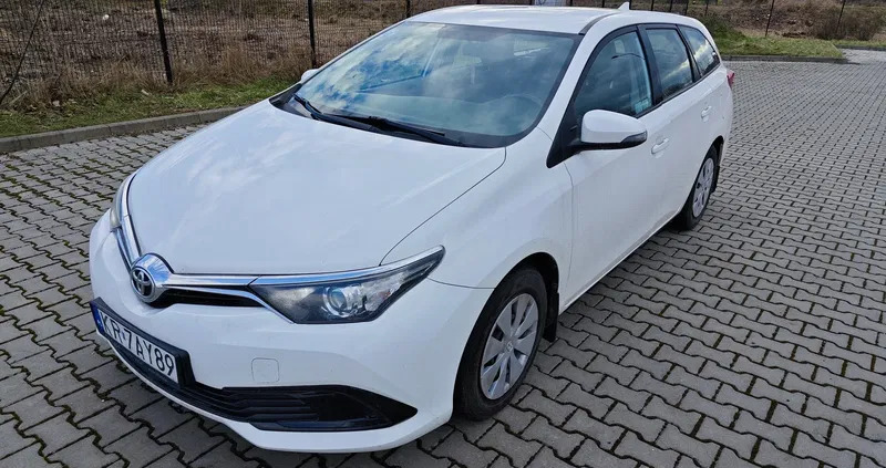 Toyota Auris cena 34000 przebieg: 202000, rok produkcji 2017 z Kraków małe 154